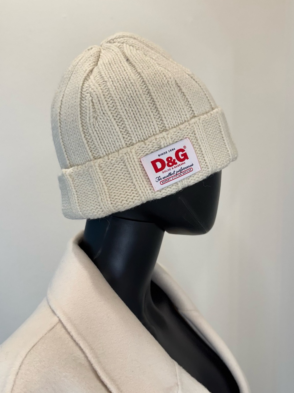 Dolce & Gabbana D&G authentic Cream Ribbed Knit Beanie hat